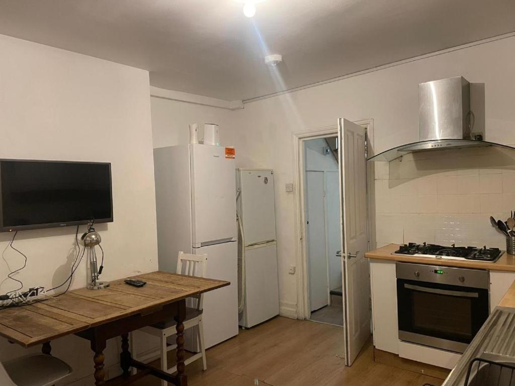 Guest House Balham, South London Spacious, Lambert, 6 Rooms Available Стая снимка