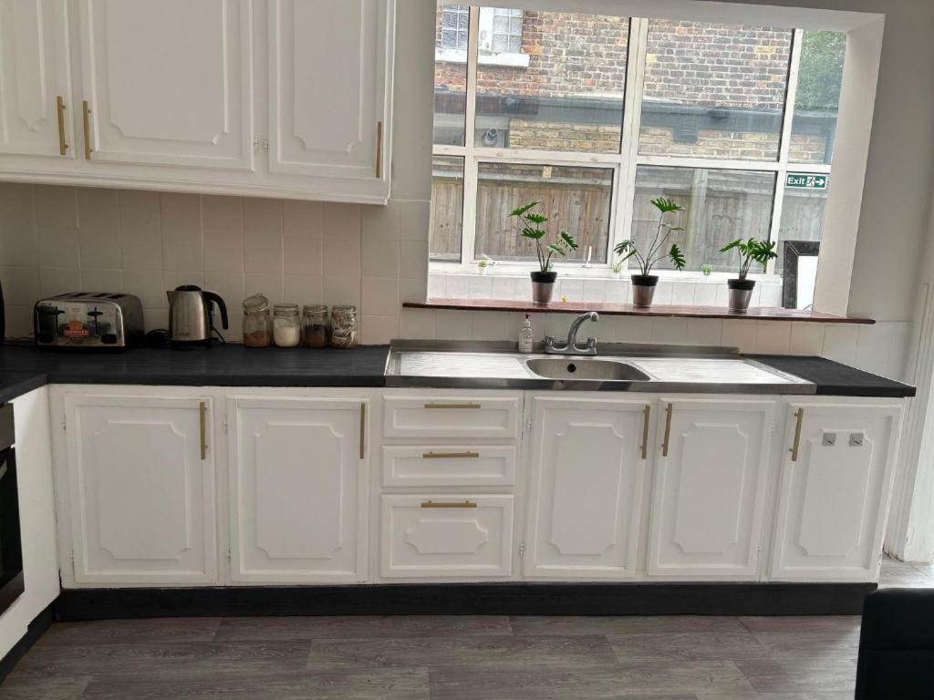 Guest House Balham, South London Spacious, Lambert, 6 Rooms Available Стая снимка